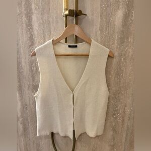 Massimo Dutti Knit Cream Vest Size M